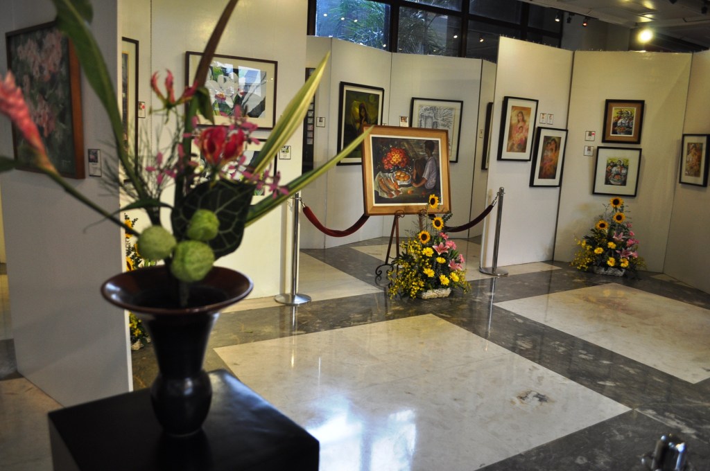 Ikebana Flowers by Dr. Lupe Lazaro